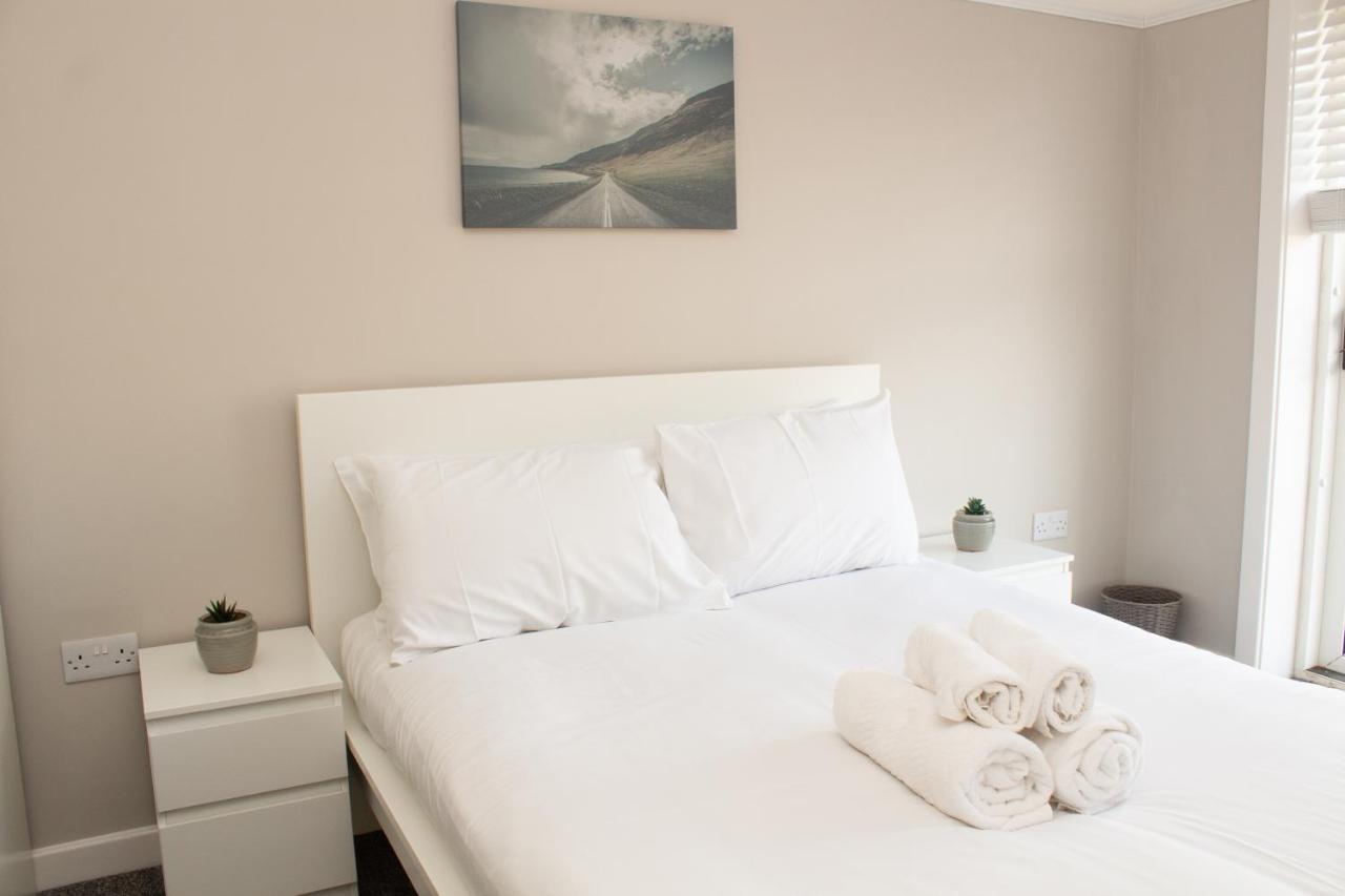 Cosy 3Bed Bungalow In West Kirby, Free Parking Frankby ภายนอก รูปภาพ